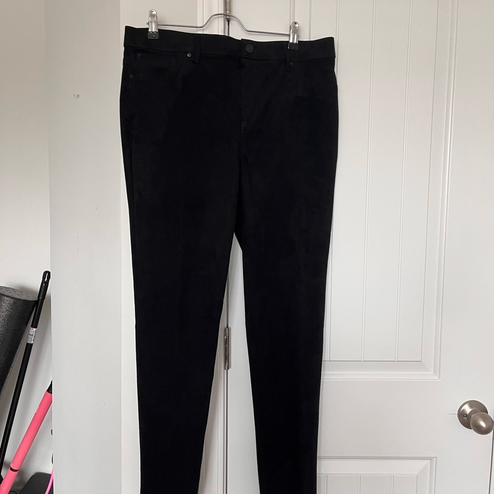 Women's Chicos Black Straight Leg  Courdoroy Pants  Size 1